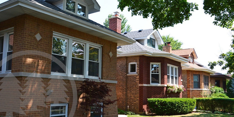 Mid-Century bungalows | moving into an HOA community