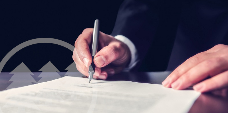 man signing a contract man signing a contract | hoa vendor contract renewal