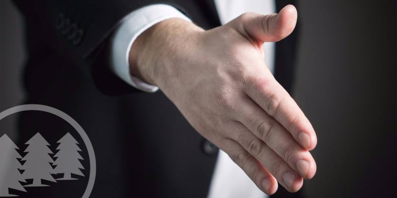 offering a handshake | relationships with HOA vendors