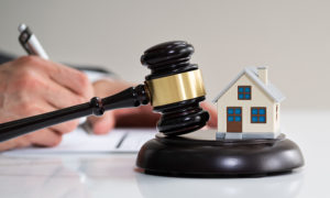 homeowner association foreclosures