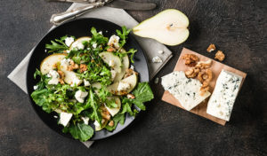 Thanksgiving Pear and Blue Cheese Salad