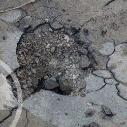 hole in charlotte hoa